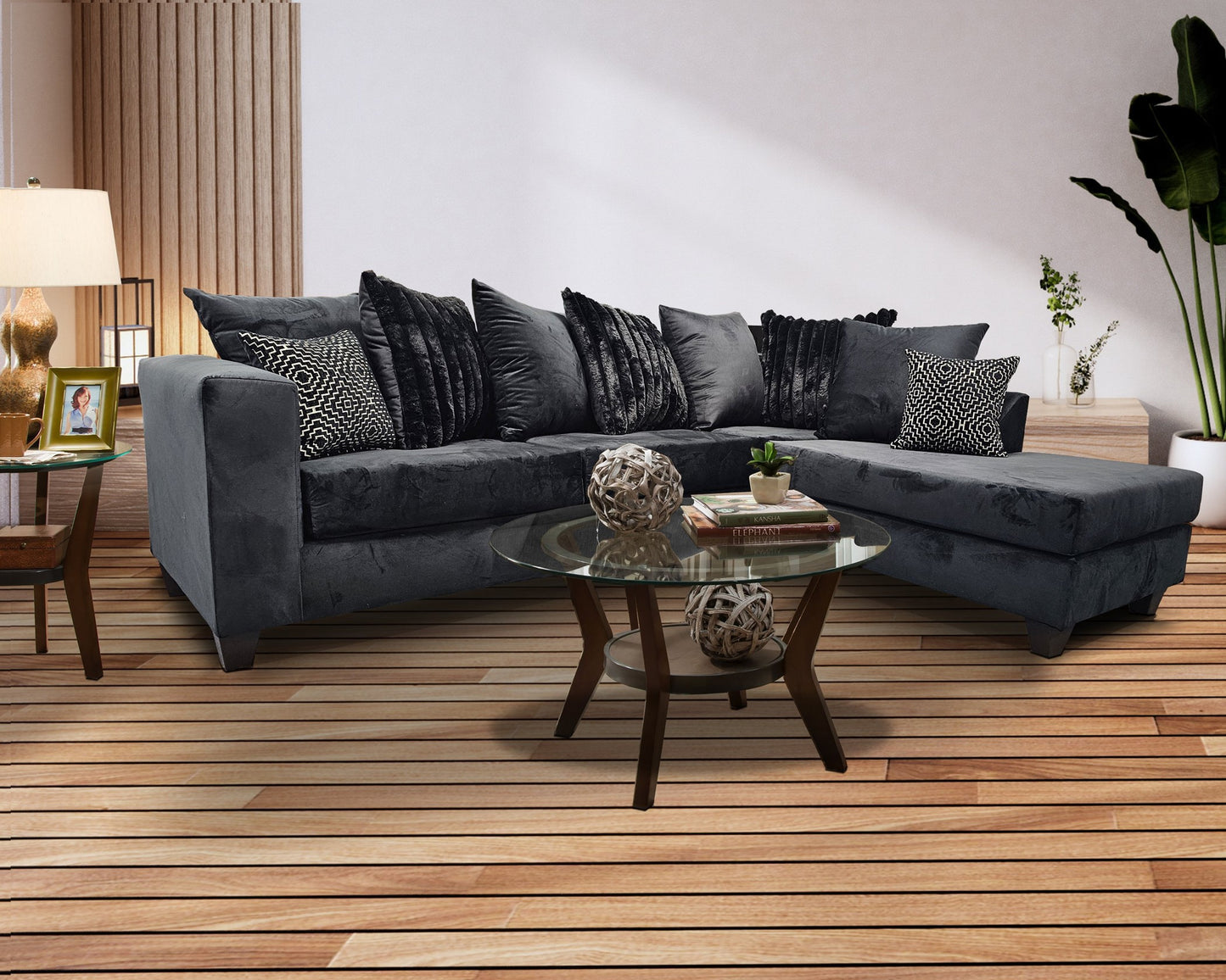 RIVIERA BLACK COLLECTION