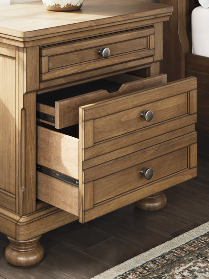 FEDDINGER STORAGE PANEL BEDROOM SET