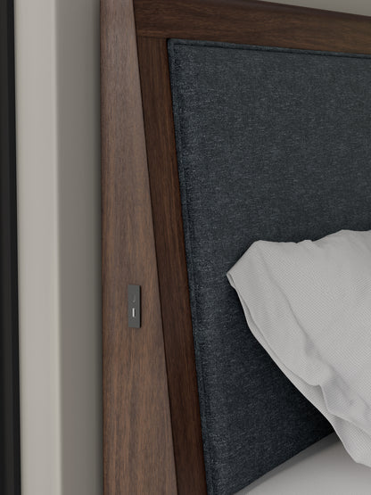 DILENNO PANEL BEDROOM SET