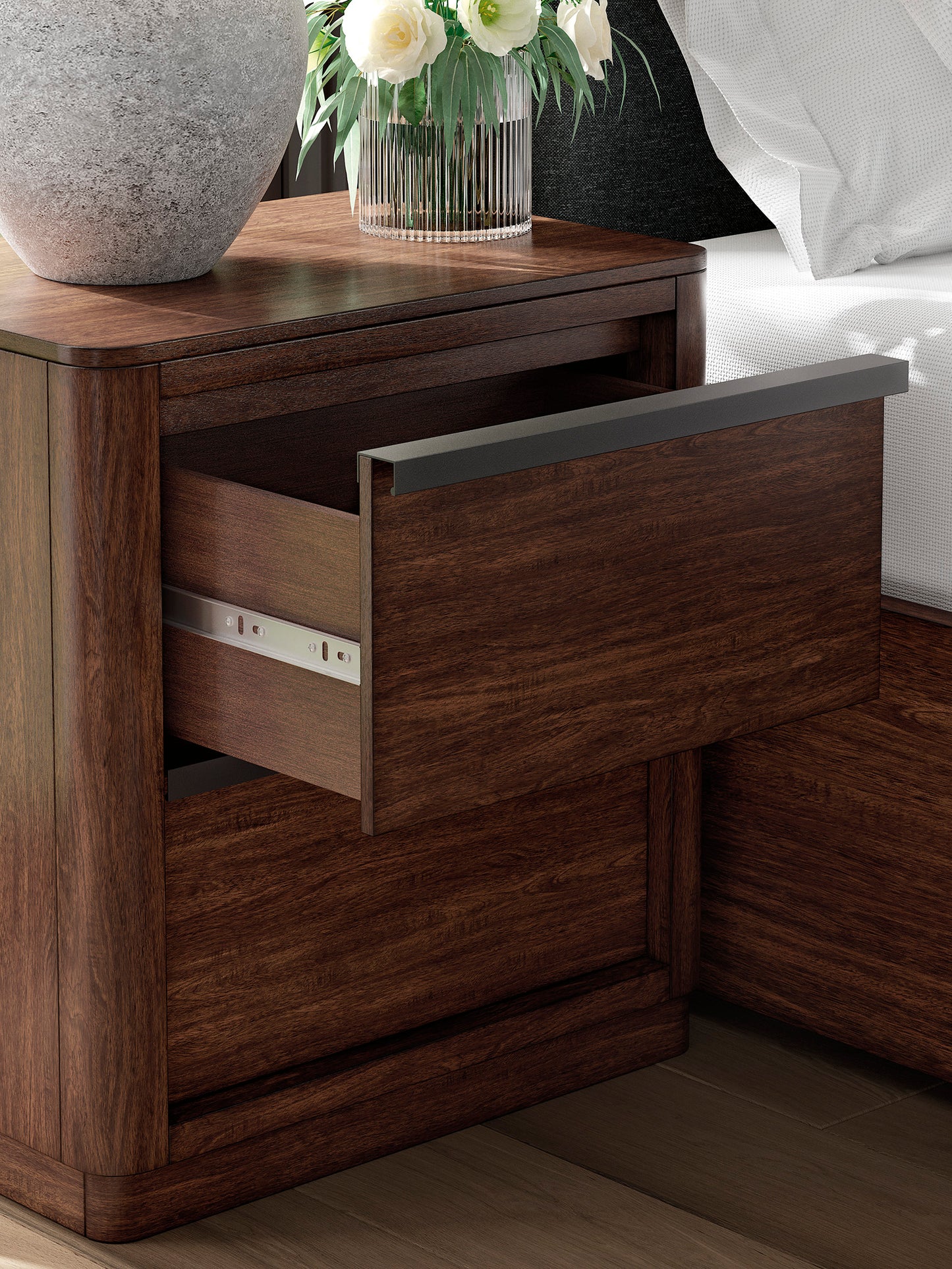 DILENNO CANOPY BEDROOM SET