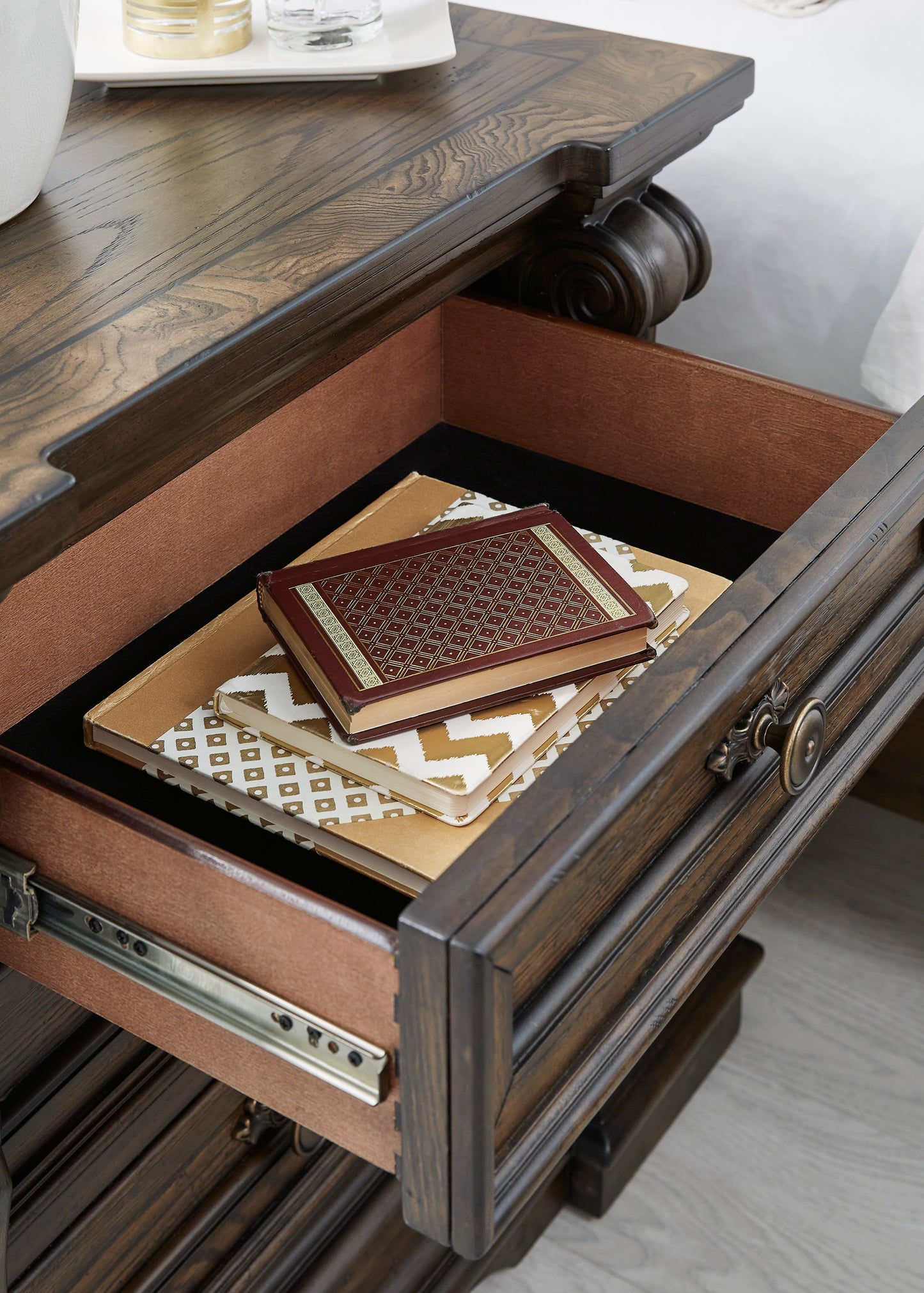 JUEGO DE DORMITORIO AMALIA