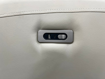 FLOOR SAMPLE - POWER RECLINER